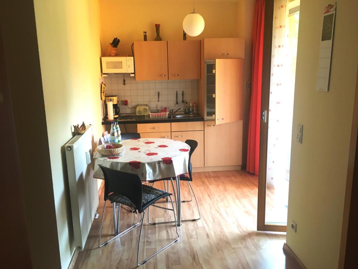 ארפורט Altstadt Ferienwohnung מראה חיצוני תמונה