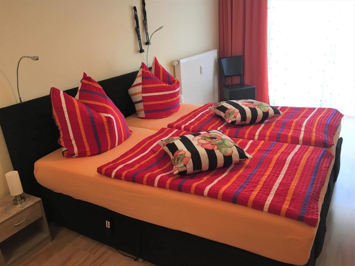ארפורט Altstadt Ferienwohnung מראה חיצוני תמונה